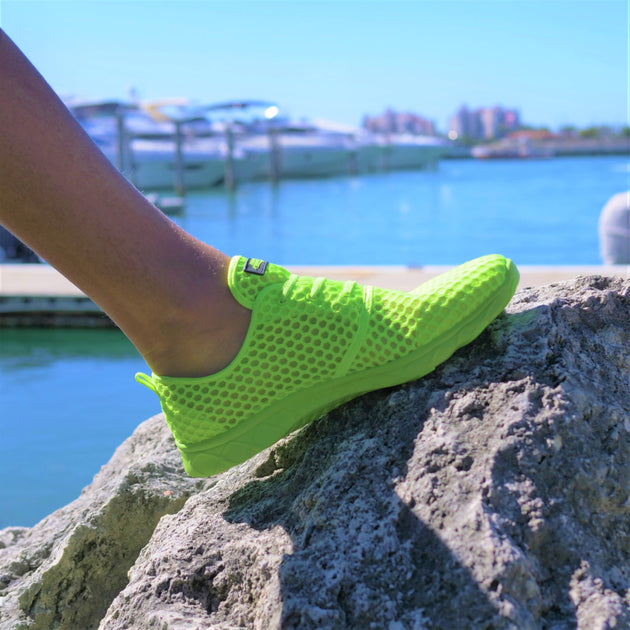 Men's Water Shoes – Wave Runner Sport